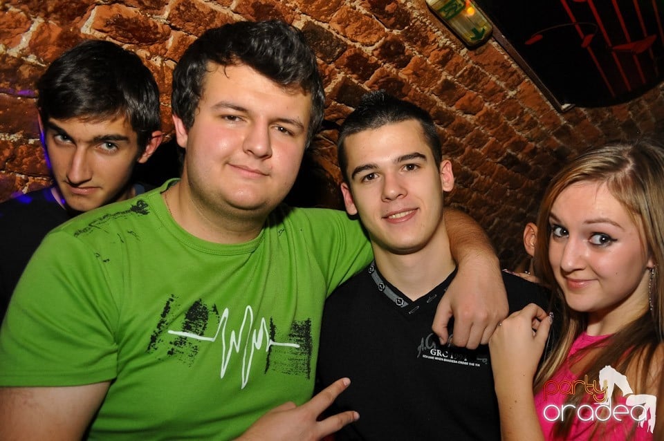 Escape Club - Party Time!, 