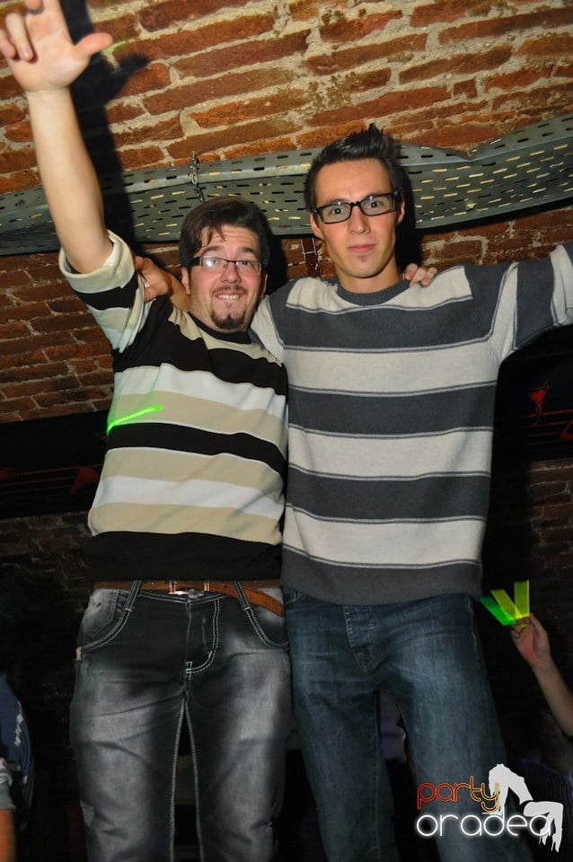 Escape Club - Party Time!,