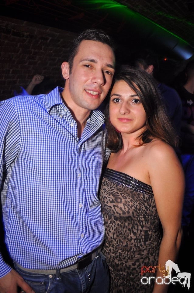 Escape Club seară de seară,