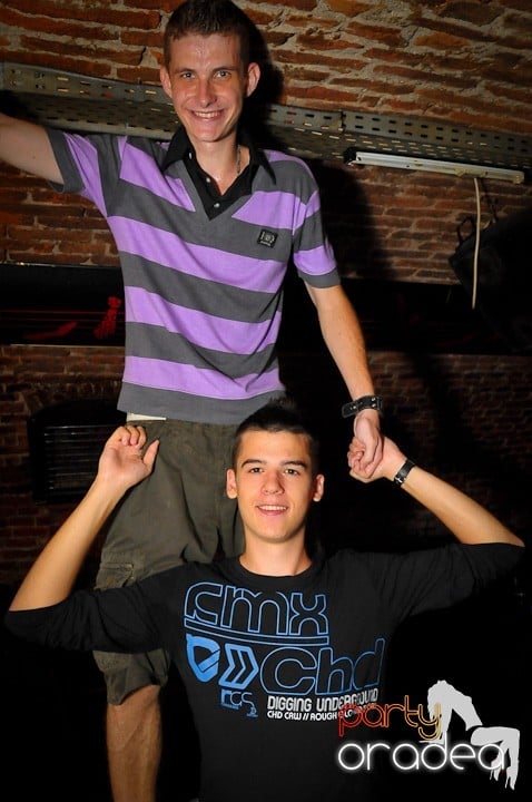 Escape Club zi de zi, 