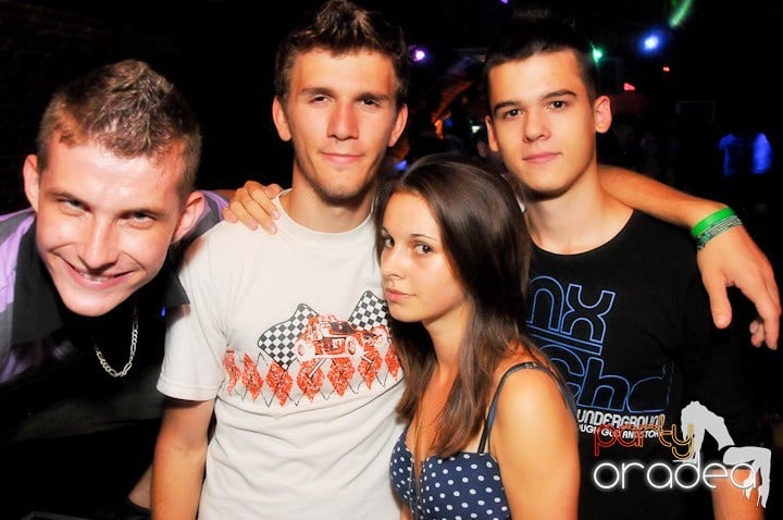 Escape Club zi de zi, 