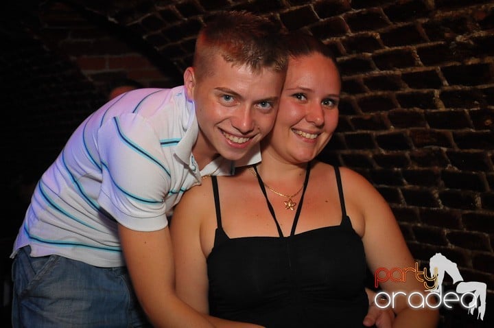 Escape Club zi de zi, 