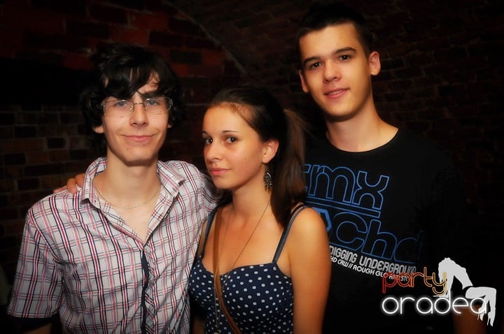 Escape Club zi de zi, 