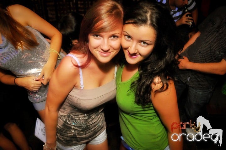 Escape Club zi de zi, 