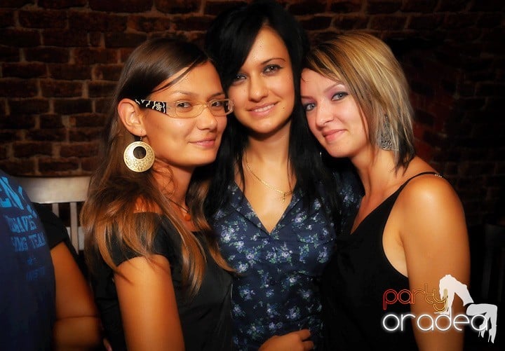 Escape Club zi de zi, 