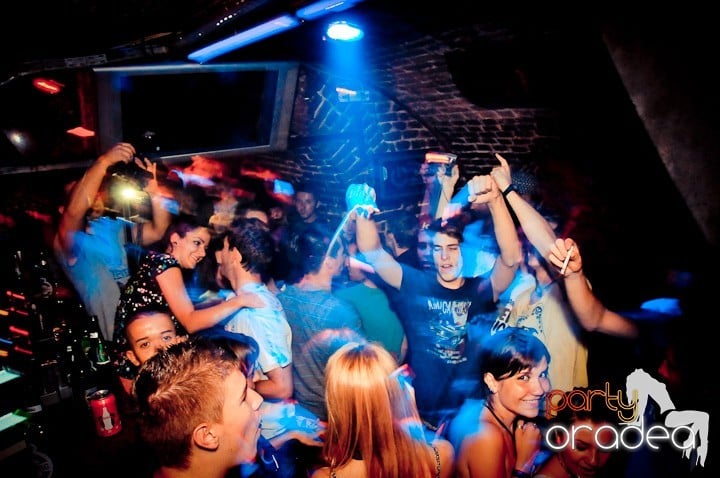 Escape Club zi de zi, 