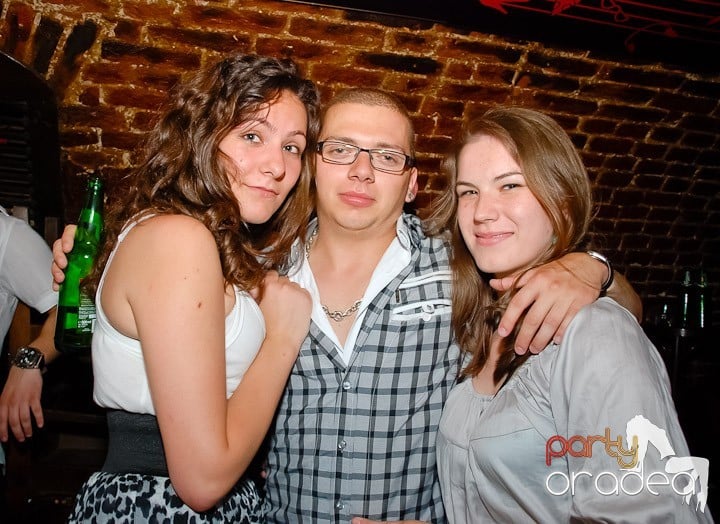 Escape dă startul la distracţie, 