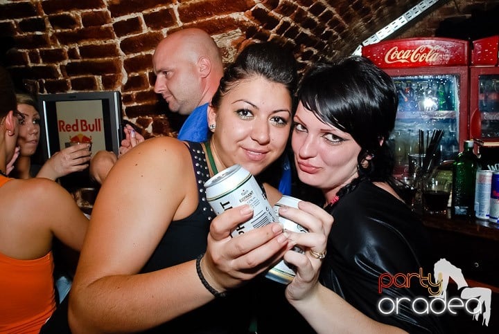 Escape dă startul la distracţie, 