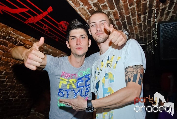 Escape dă startul la distracţie, 