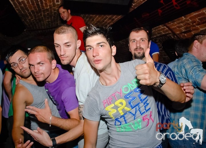 Escape dă startul la distracţie, 