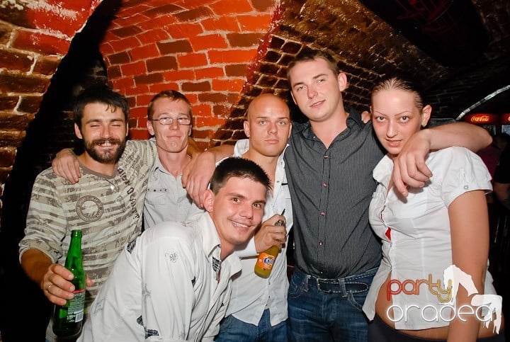 Escape dă startul la distracţie, 