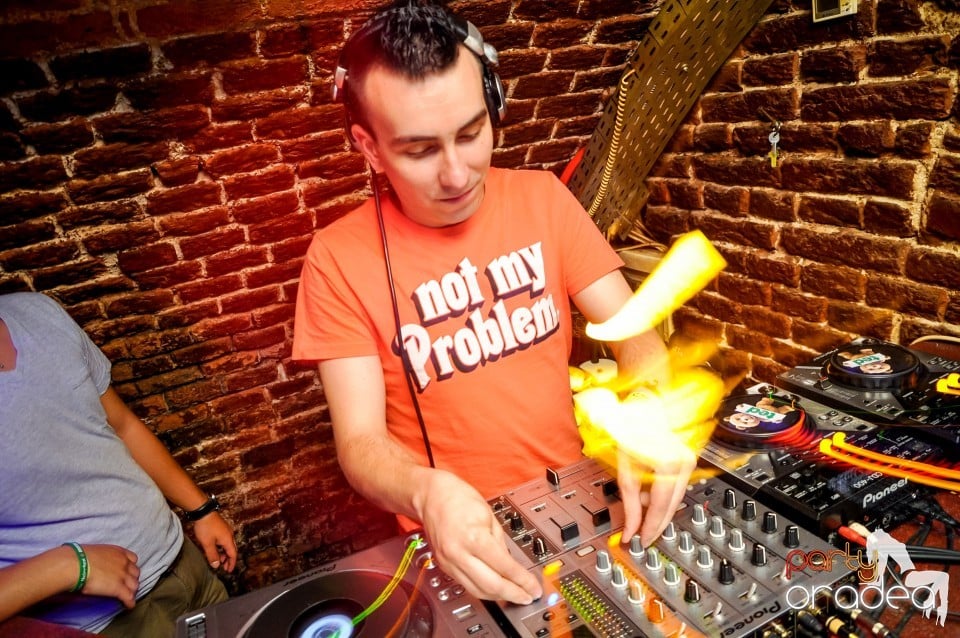 Escape - Easter party, 