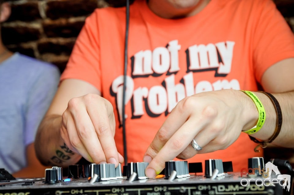 Escape - Easter party, 