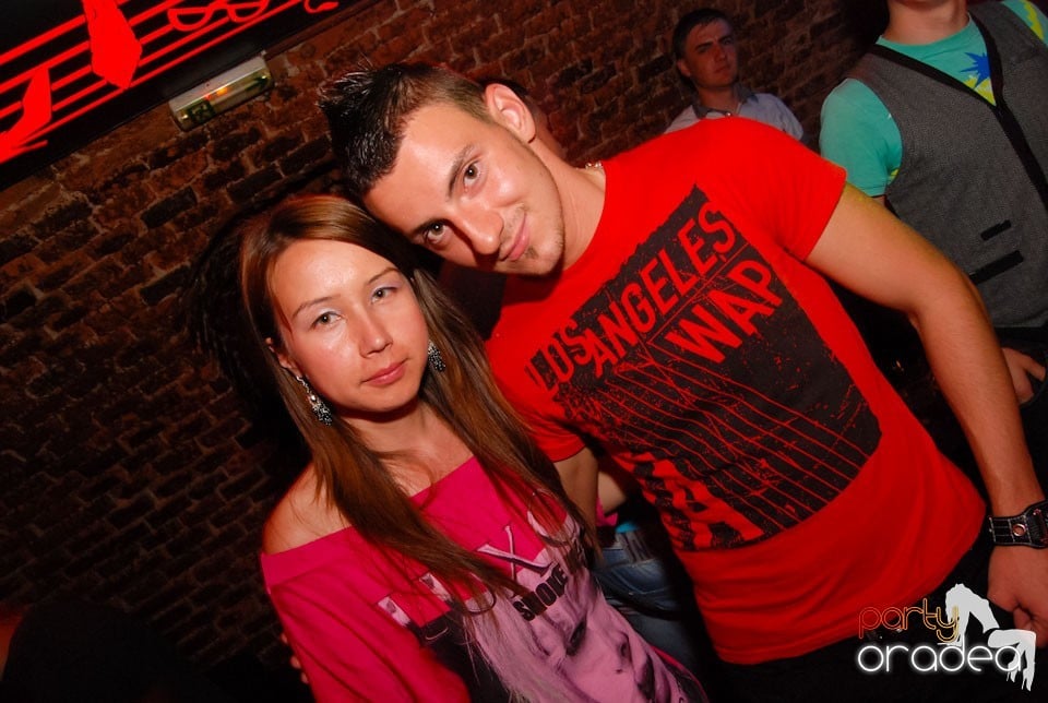 Escape Friday Party, 