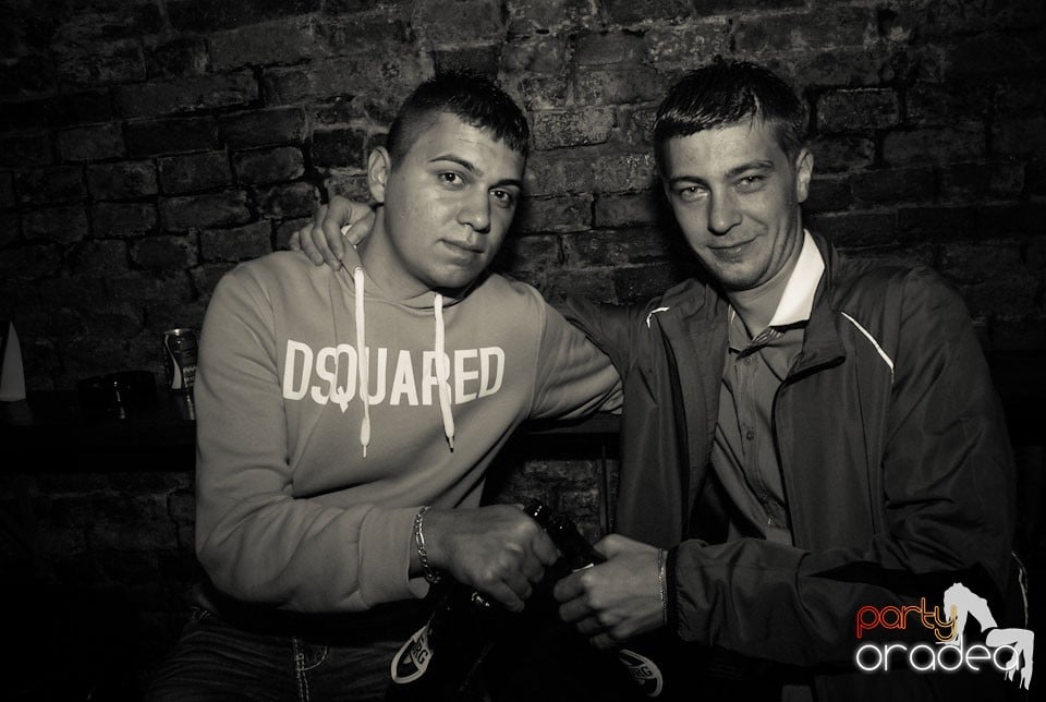 Escape Friday Party, 