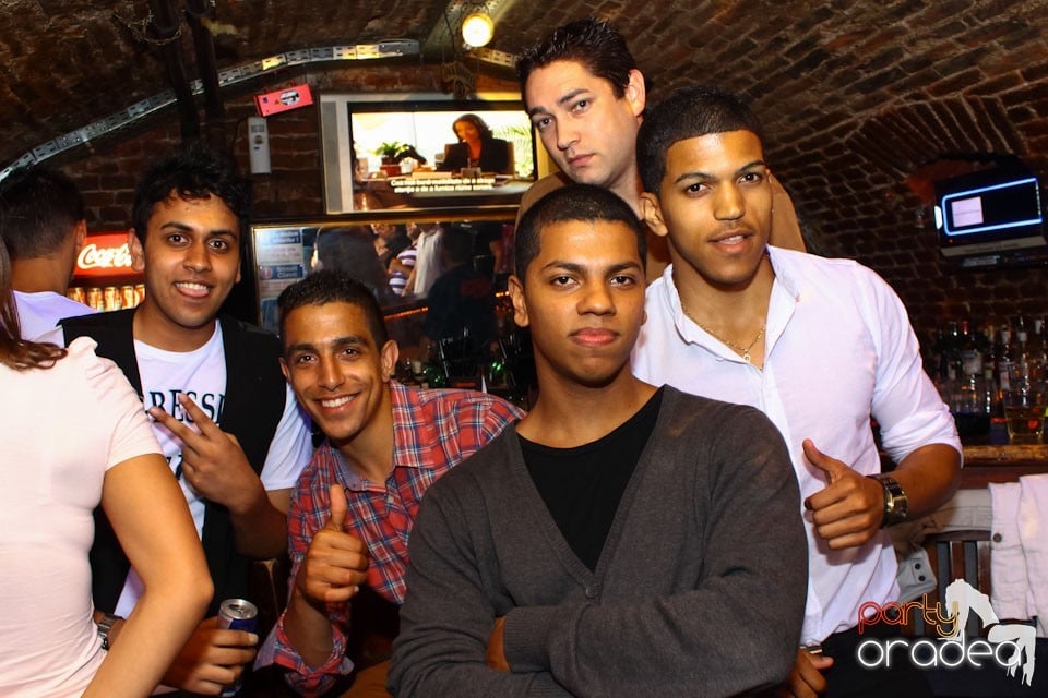 Escape Friday Party, 