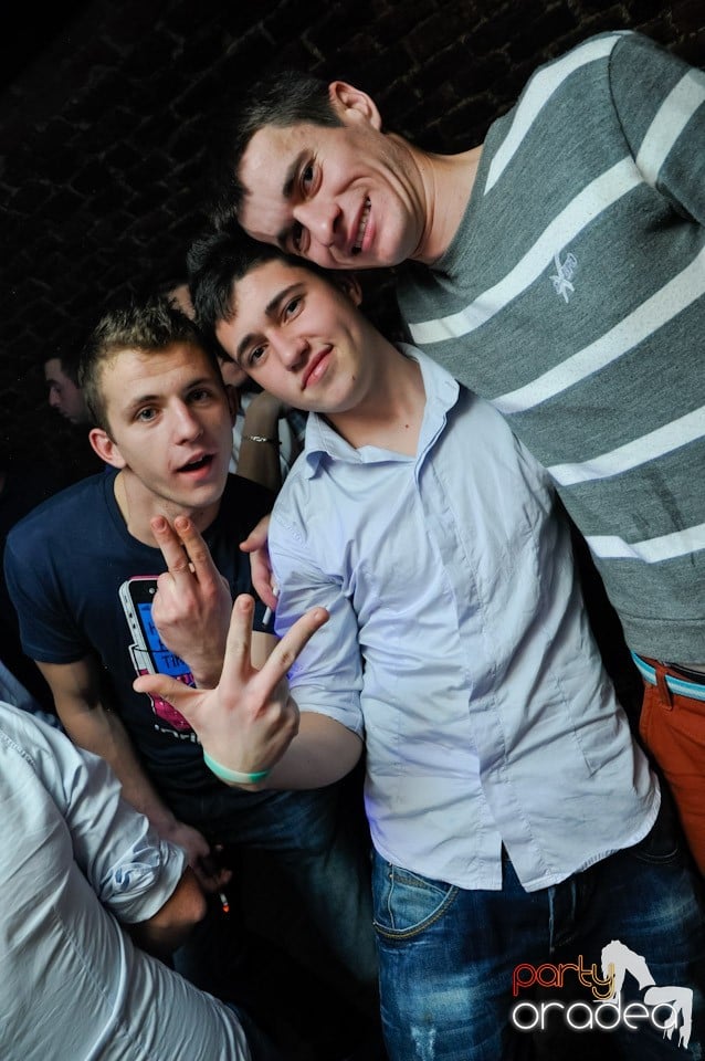 Escape Original Night,