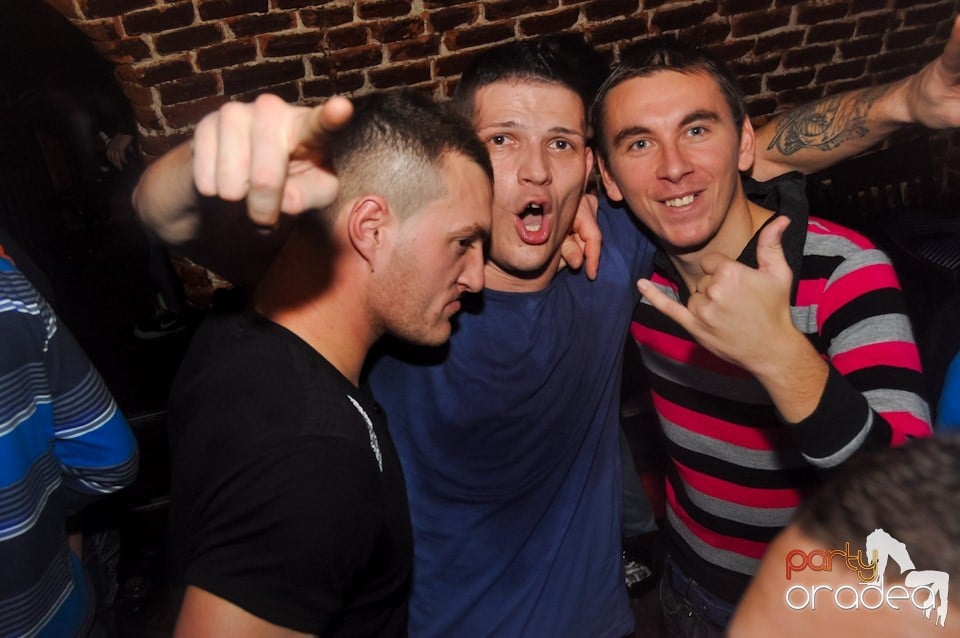 Escape Original Night,