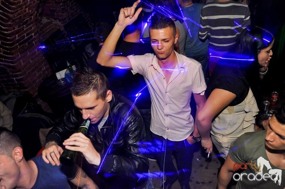 Escape Original Night,