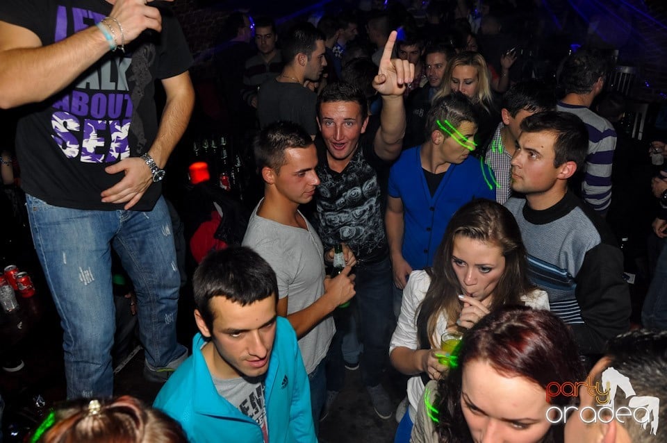 Escape Original Night,