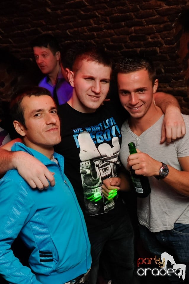 Escape Original Night,