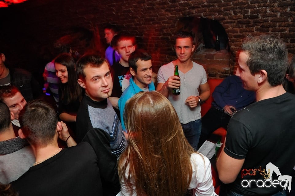Escape Original Night,