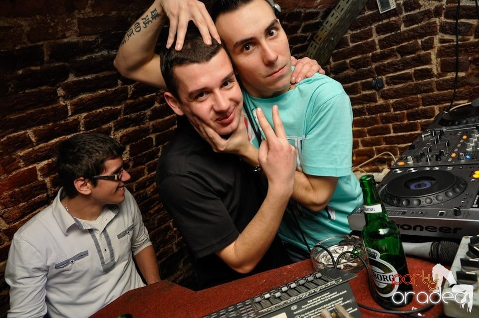 Escape Original Night,