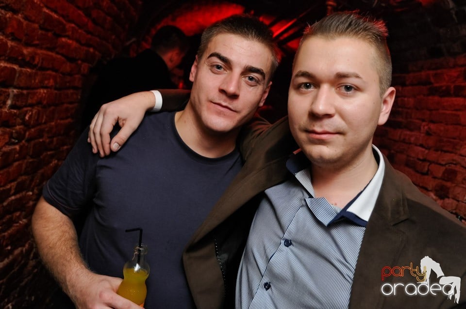 Escape Original Night,