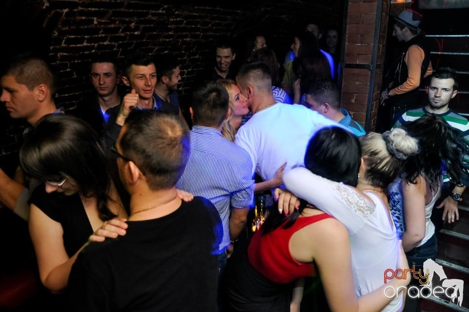 Escape Party cu DJ Prody, 