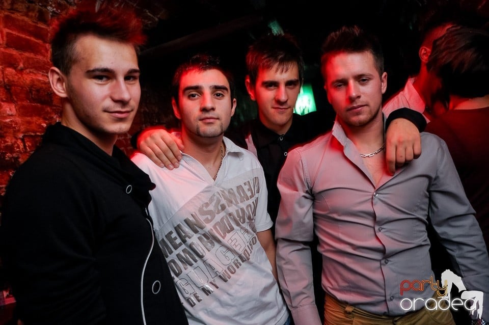 Escape Party cu DJ Prody, 