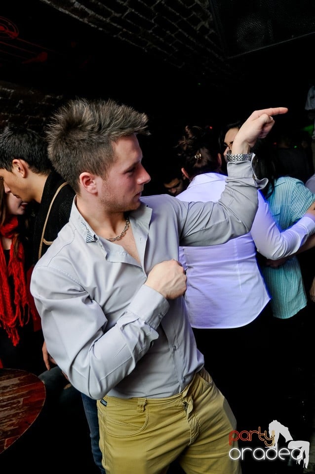 Escape Party cu DJ Prody, 