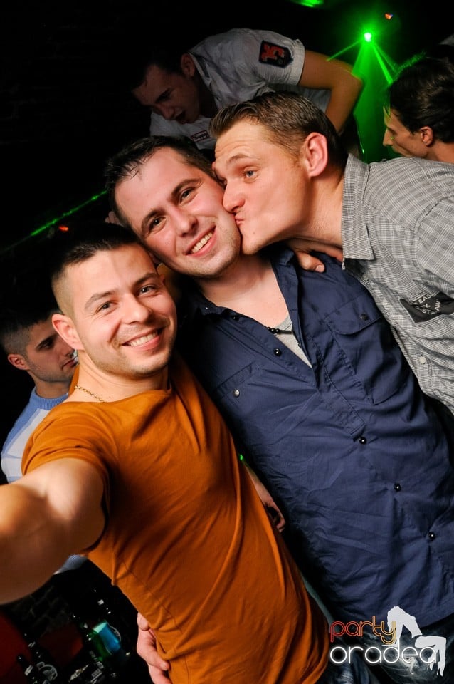 Escape Party cu DJ Prody, 