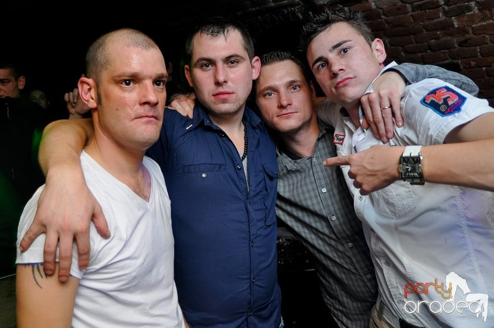 Escape Party cu DJ Prody, 