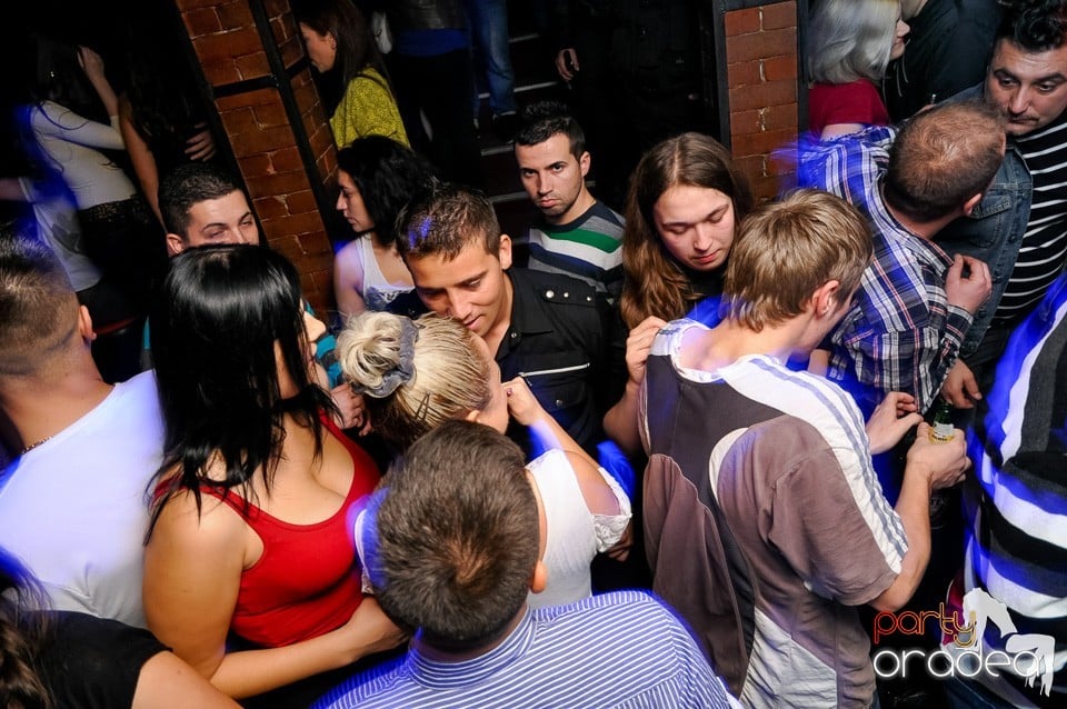 Escape Party cu DJ Prody, 