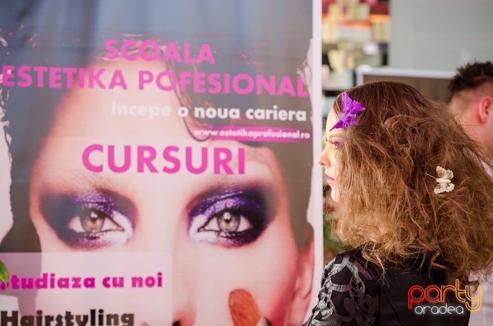 Estetika Professional, Lotus Center