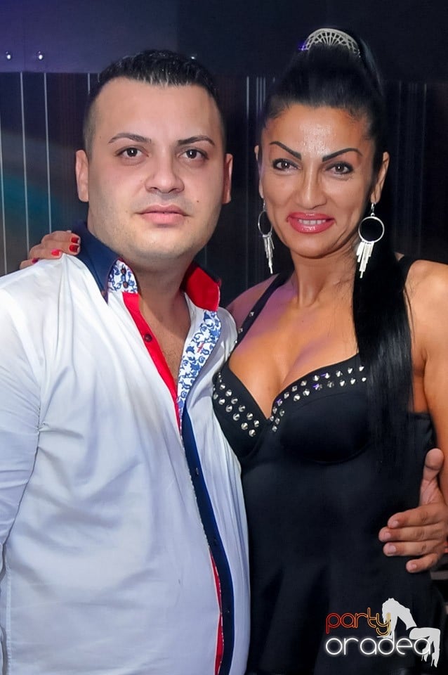 Eveniment special cu invitaţi speciali,