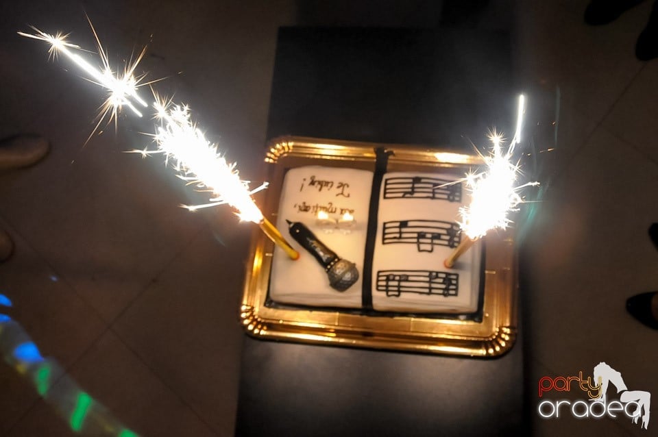 Eveniment special cu invitaţi speciali,