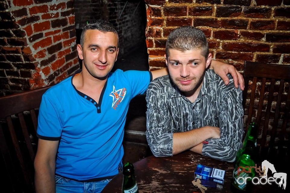 Everybody dance now!, 