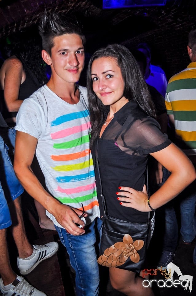 Everybody dance now!, 