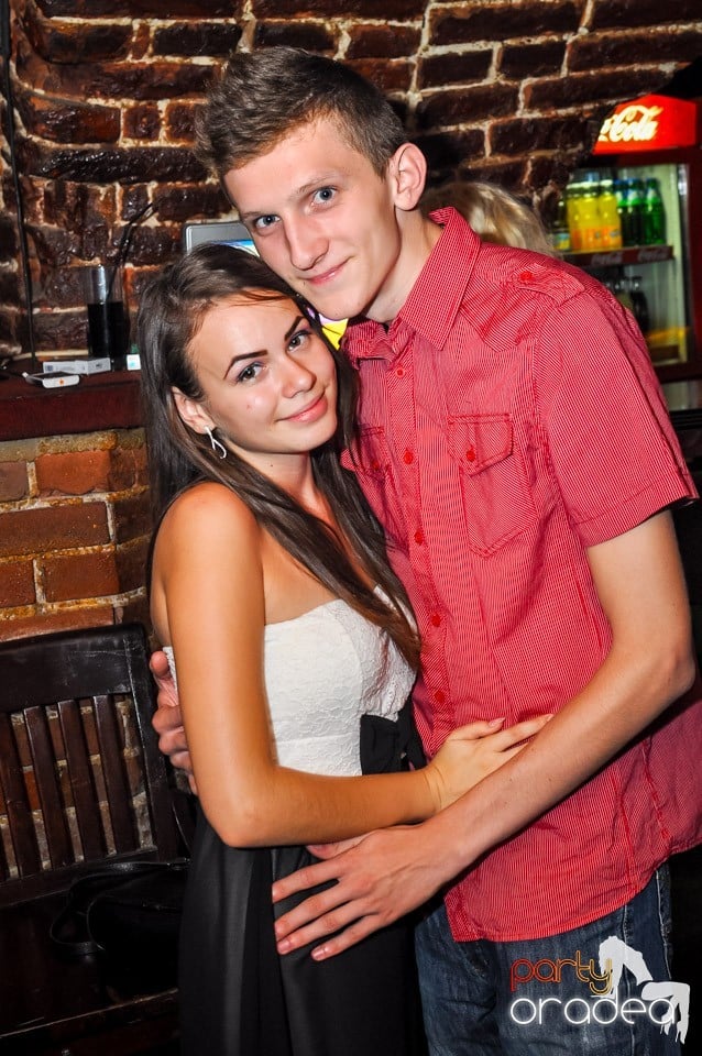 Everybody dance now!, 