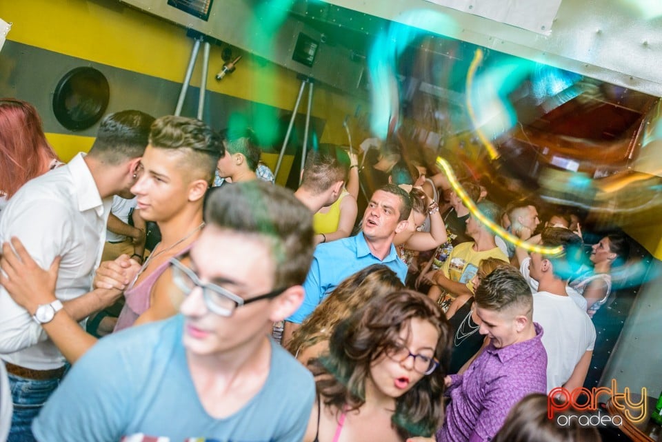 Exclusive Party, 