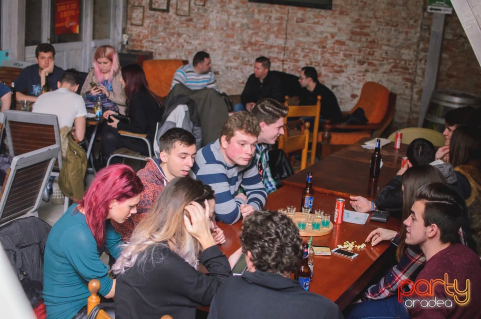 Exit Exam Party, Bodega