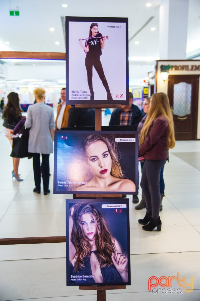 Expoziție FOTO