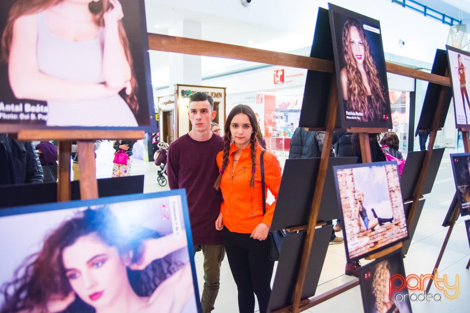 Expoziție FOTO