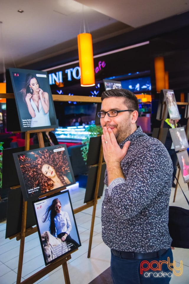 Expoziție FOTO