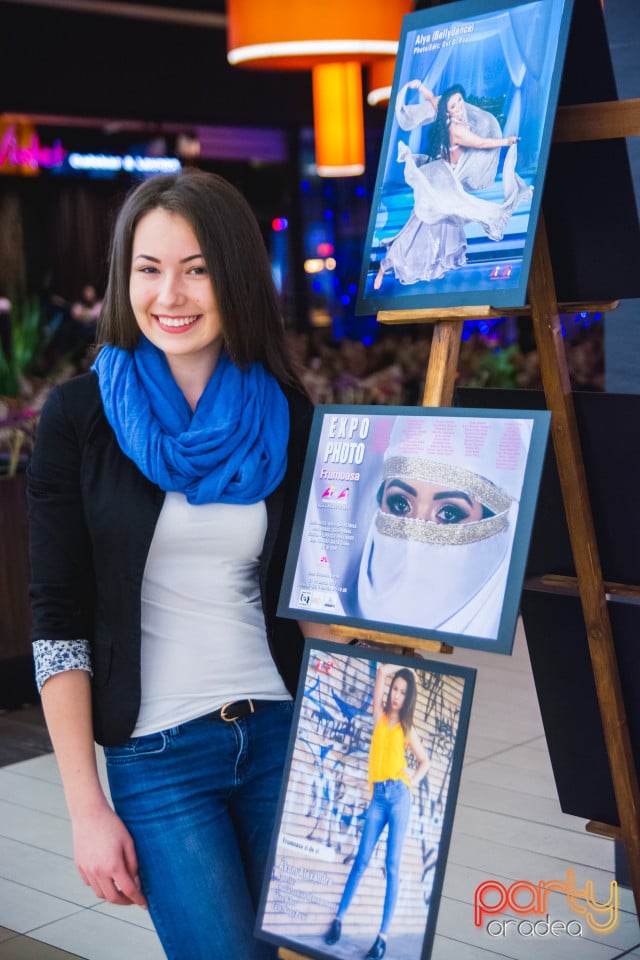Expoziție FOTO