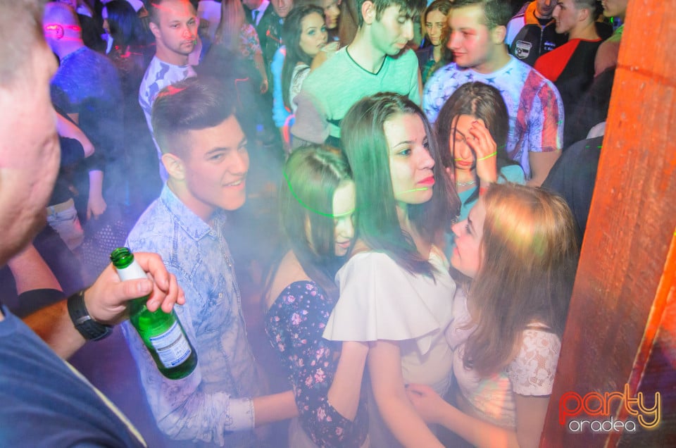 Party with Dj Ungvari, 