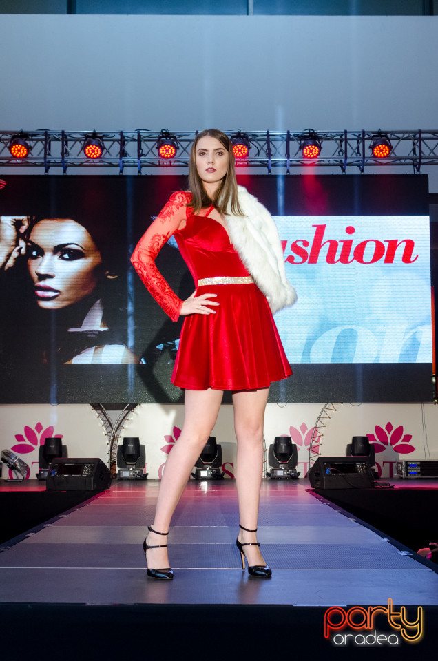 Fall Winter Fashion Show, Lotus Center