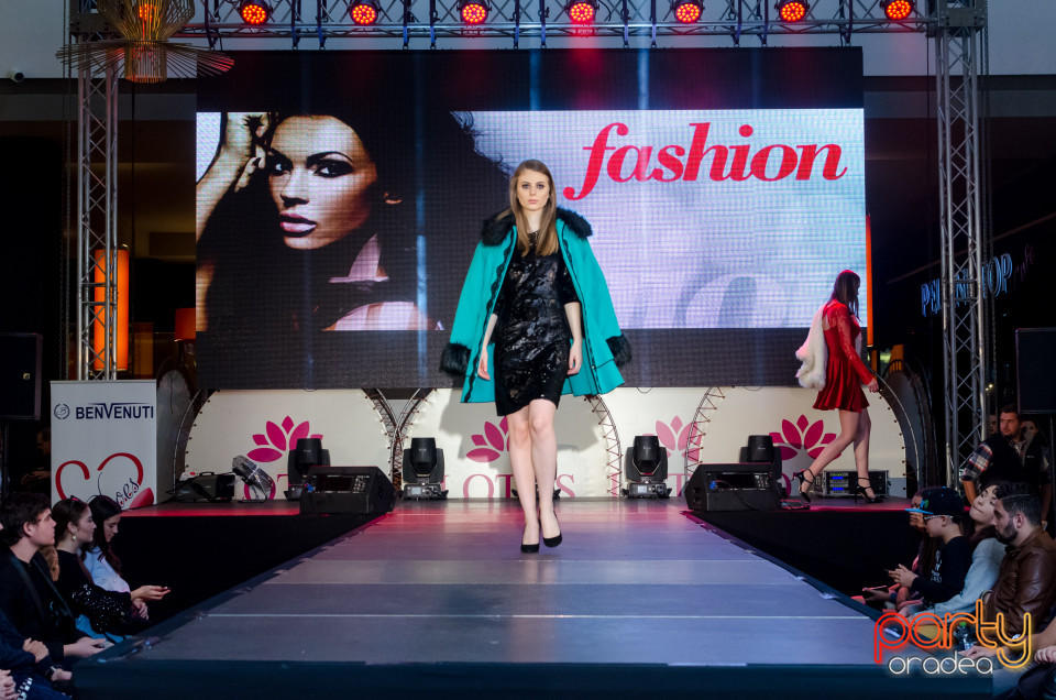 Fall Winter Fashion Show, Lotus Center