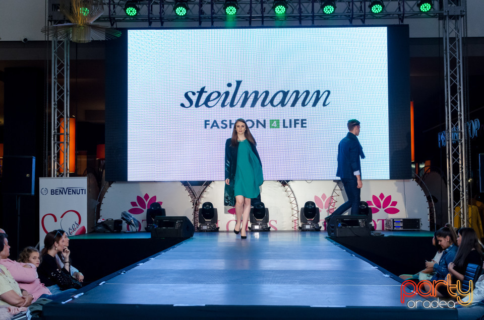 Fall Winter Fashion Show, Lotus Center